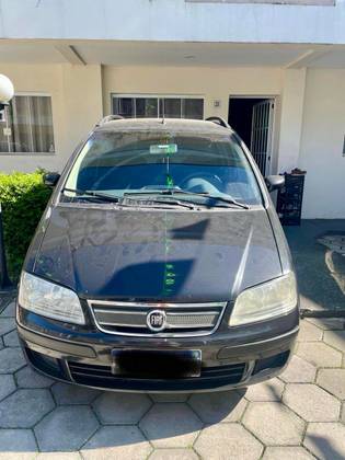 FIAT IDEA 1.4 MPI ELX 8V FLEX 4P MANUAL FIAT IDEA 1.4 MPI ELX 8V FLEX 4P MANUAL